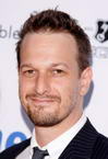 Josh Charles photo